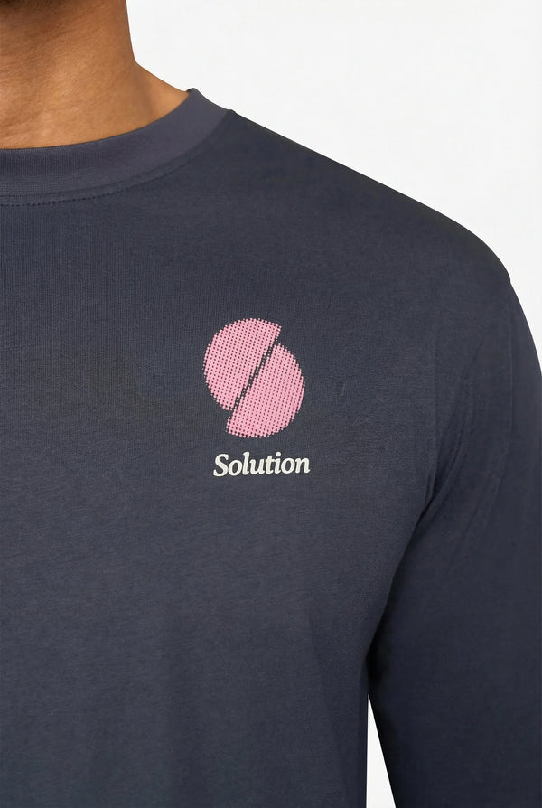 Creative Longsleeve T-Shirt Antra