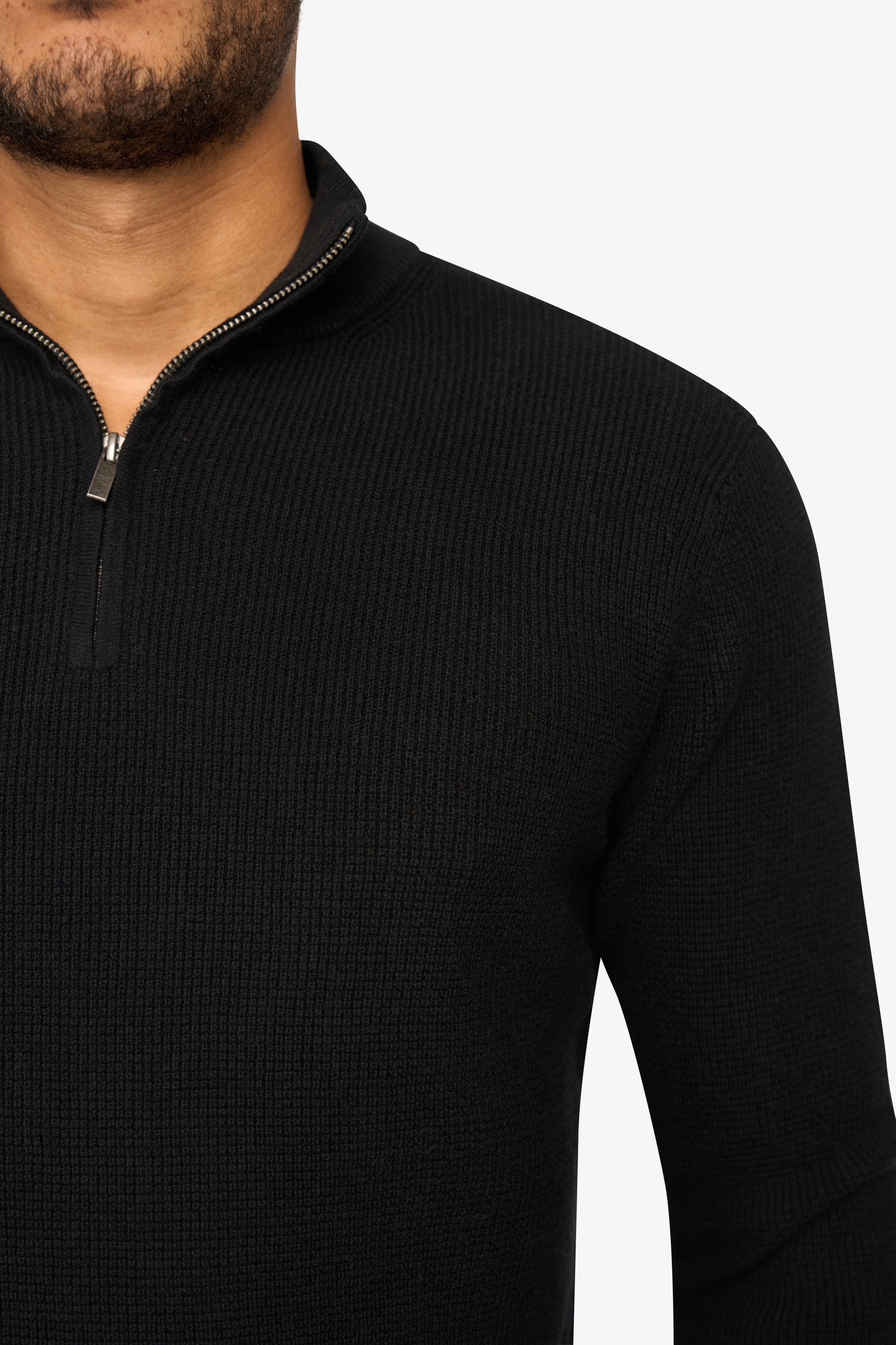 Peak Waffle Zipper Pullover Black