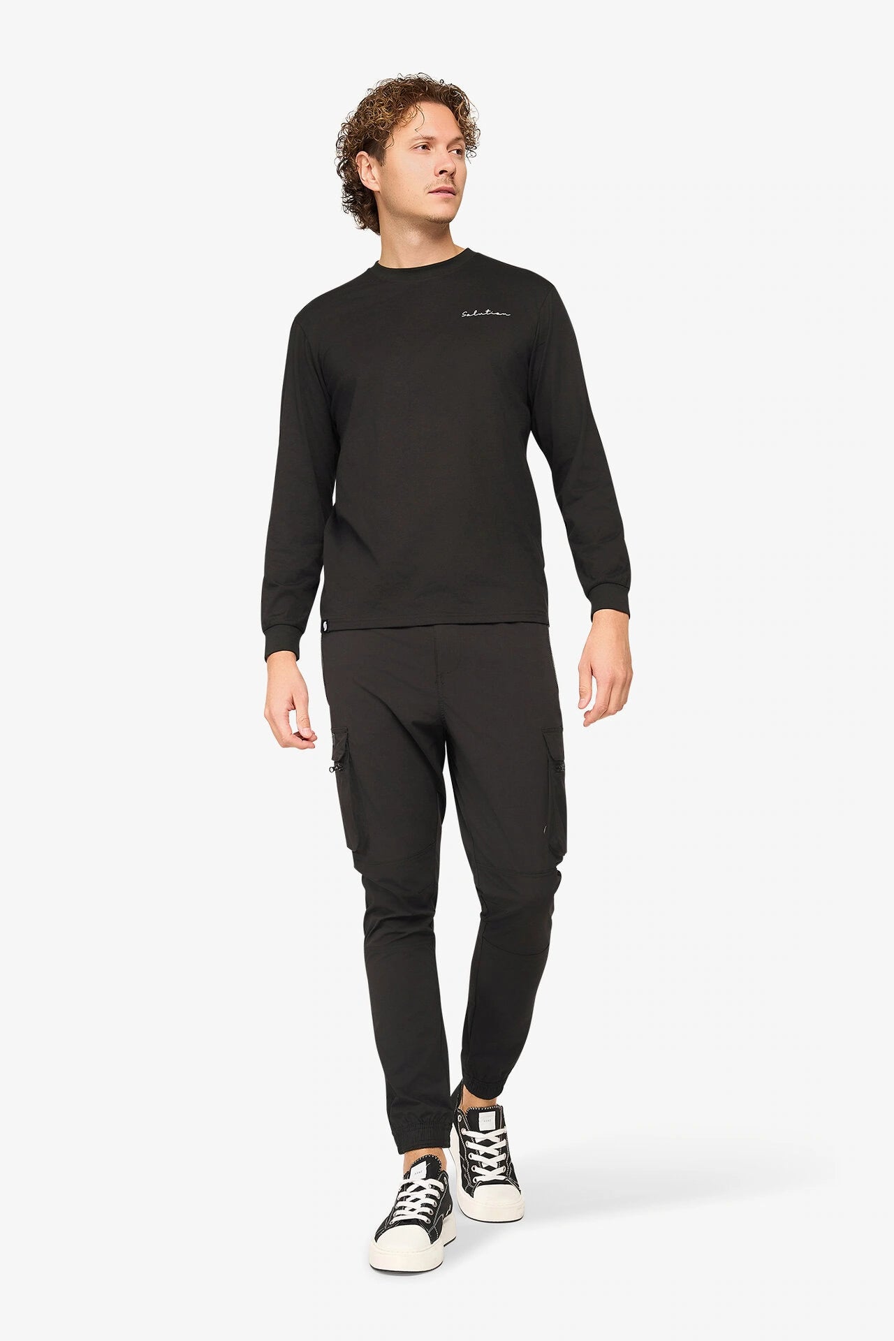 Essential Longsleeve T-Shirt Black